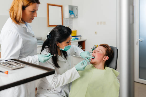 Best Cracked Tooth Emergency Dentist  in Kensett, AR